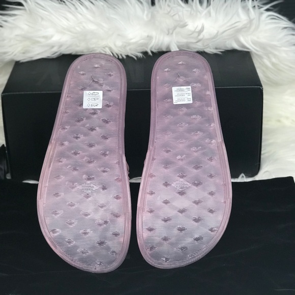 NWT Fenty Puma Jelly Slide Arctic Pink  WMNS - Picture 4 of 8